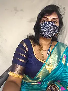 WitchAnnie – webcam model profile photo Image 10