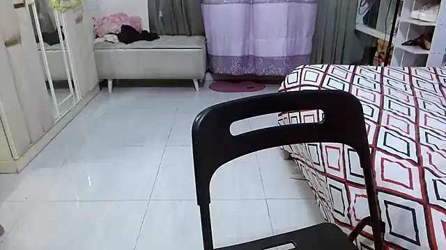 dears_pearlss – webcam model profile photo Image 2