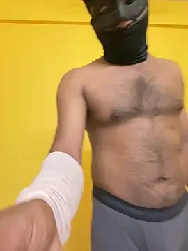 trinahillier chat room preview Image 15