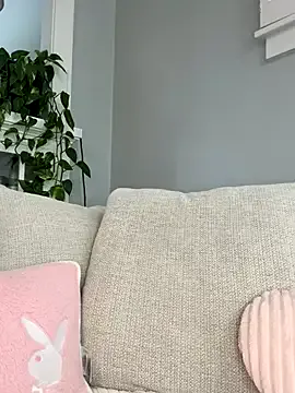 Ms-KARINA chat room preview Image 7