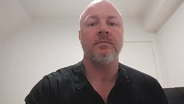 hornyshow_tv – webcam model profile photo Image 3