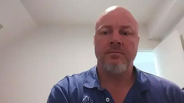 hornyshow_tv – webcam model profile photo Image 5