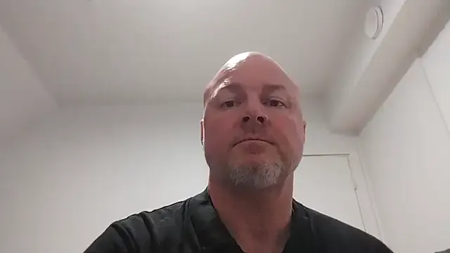 hornyshow_tv – webcam model profile photo Image 7