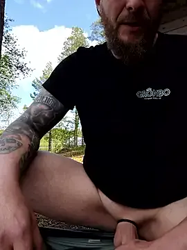 VeryNiceGuy – webcam model profile photo Image 13