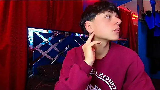 primrosegartrell – webcam model profile photo Image 17