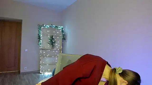 Take1668 – webcam model profile photo Image 8