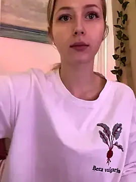 tilliecristello – webcam model profile photo Image 17