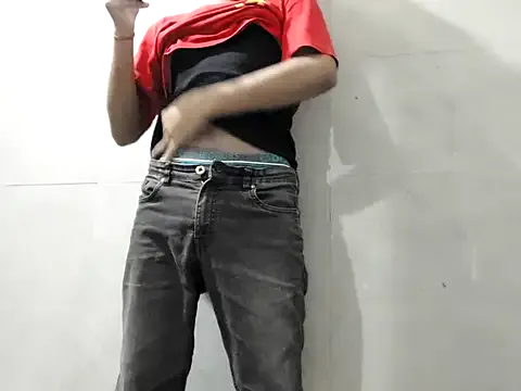 Lustyluckyy's Thumb Image