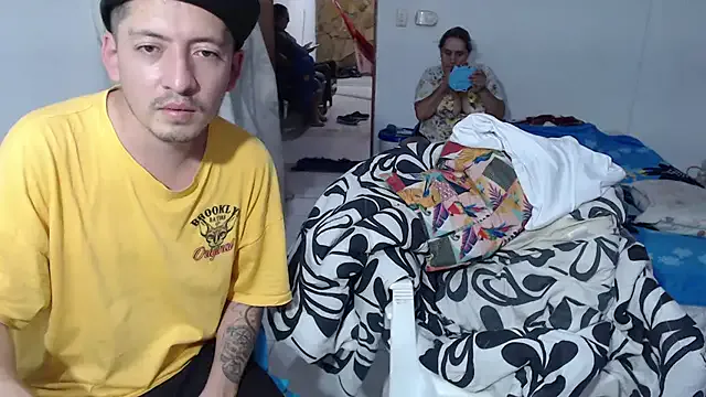 lisa_cole – webcam model profile photo Image 10