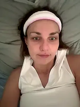 fantasy_JP – webcam model profile photo Image 13