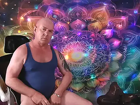 ManlyPrisonGuy Image 12