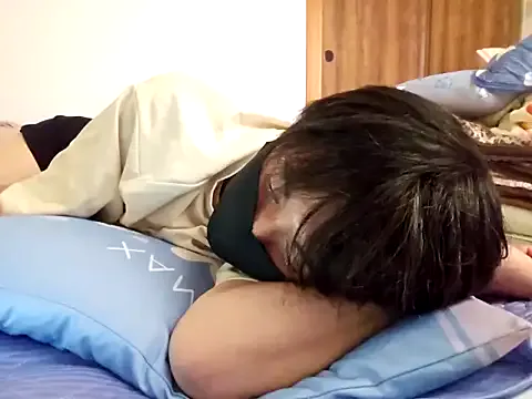 Take1668 – webcam model profile photo Image 3