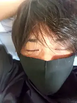 Take1668 – webcam model profile photo Image 5