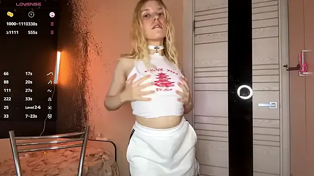 Suhu_love – webcam model profile photo Image 12