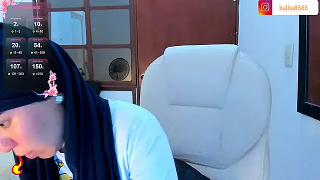 bisexualmilf – webcam model profile photo Image 10