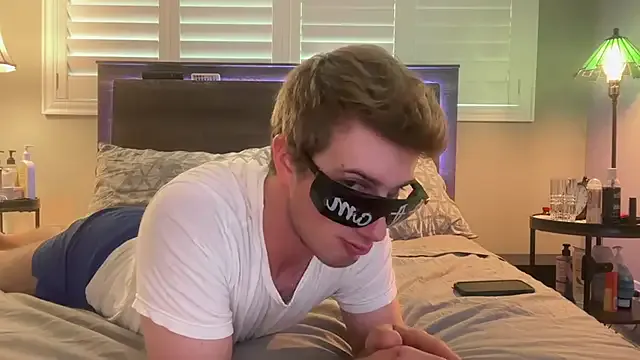 PabloArena – webcam model profile photo Image 4