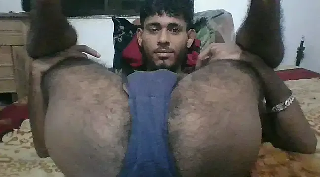 MaximoSualteza777 – webcam model profile photo