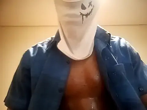 CarolPrince – webcam model profile photo Image 4