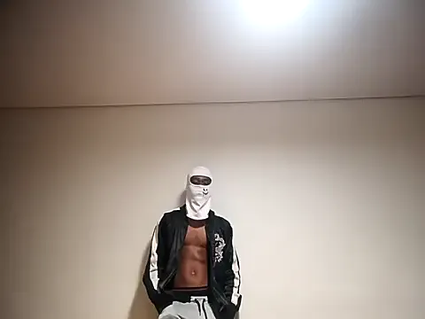 CarolPrince – webcam model profile photo Image 7