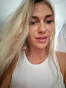 PabloArena – webcam model profile photo Image 10