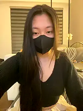 flora_ri – webcam model profile photo Image 9