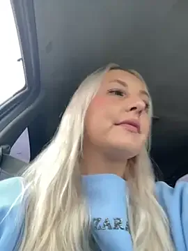 sunrisee_ – webcam model profile photo Image 16