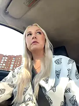 sunrisee_ – webcam model profile photo Image 8