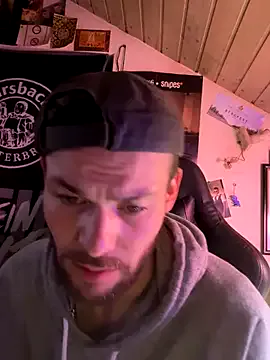 AlisaMoss – webcam model profile photo Image 13