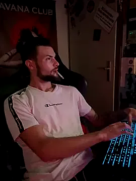 AlisaMoss – webcam model profile photo Image 4