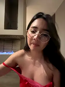 pikashuu7u7 – webcam model profile photo Image 13