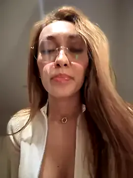 Miawiithe – webcam model profile photo Image 16