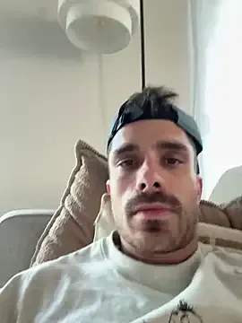 GuyInNY – webcam model profile photo Image 14