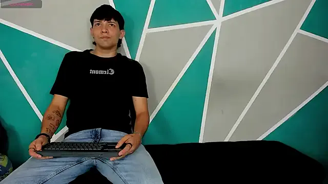 Kento26767 – webcam model profile photo Image 19