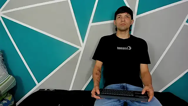 Kento26767 – webcam model profile photo Image 3