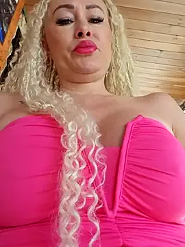 MILFBARBY Image 3
