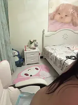 Megu_Melon – webcam model profile photo Image 11