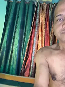 loving_ladies – webcam model profile photo Image 11
