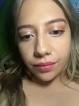 WitchAnnie – webcam model profile photo Image 17