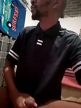 petites_perles – webcam model profile photo Image 11