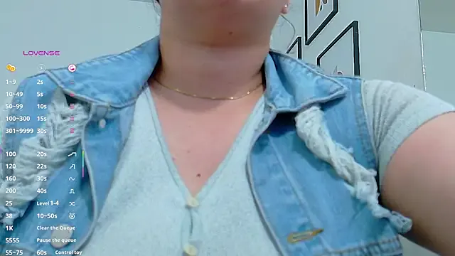 WitchAnnie – webcam model profile photo Image 6