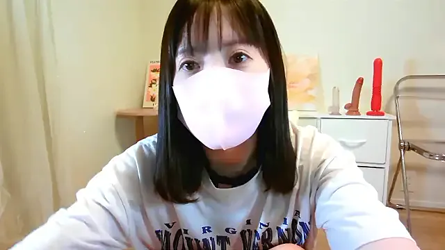 HopeHeaven – webcam model profile photo Image 12