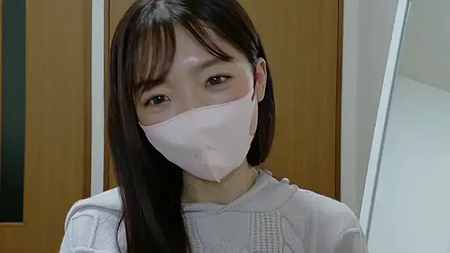 momochan88 Image 6