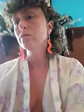 ChocoTime – webcam model profile photo Image 17