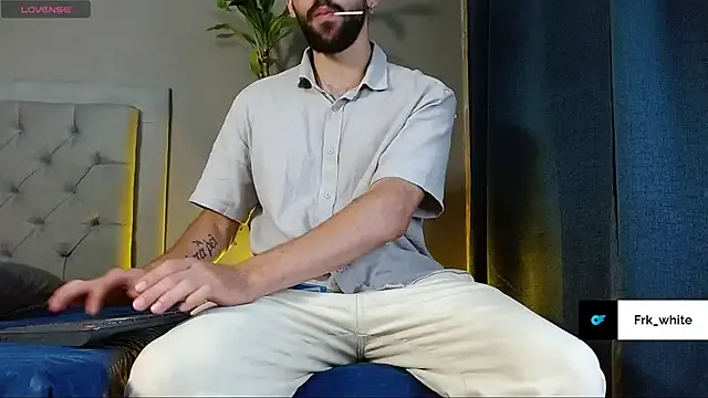 Mr_WhiteCock Image 9