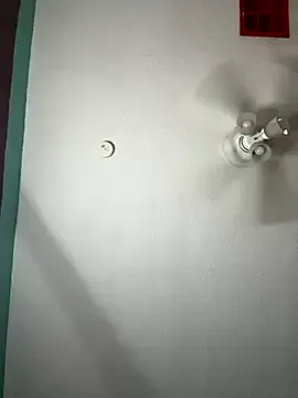 Miawiithe chat room preview Image 8