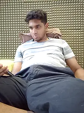 BananaDickon2 – webcam model profile photo Image 3