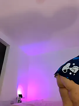 ALEXEESS – webcam model profile photo Image 19