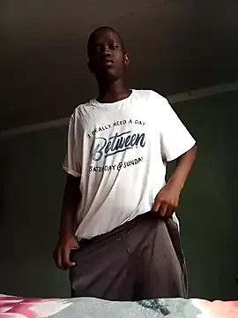 Kento26767 – webcam model profile photo Image 4