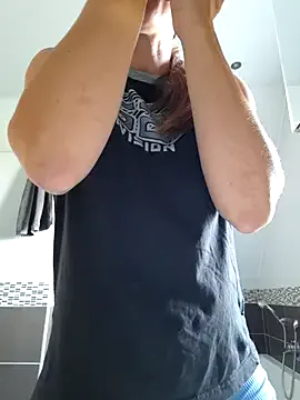 DeliaMarlow – webcam model profile photo Image 6