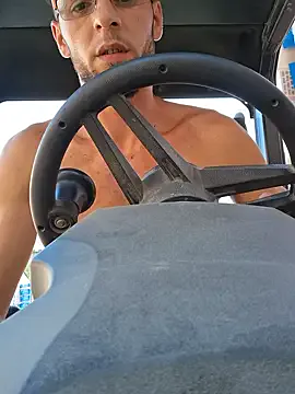 Necunoscutul001's Thumb Image